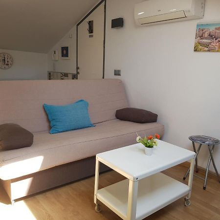 Apartamentos Momas La Casa De Mama Málaga Exterior foto